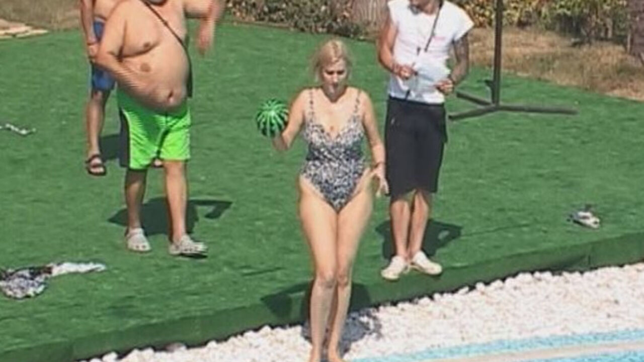 Jelena u kupaćem