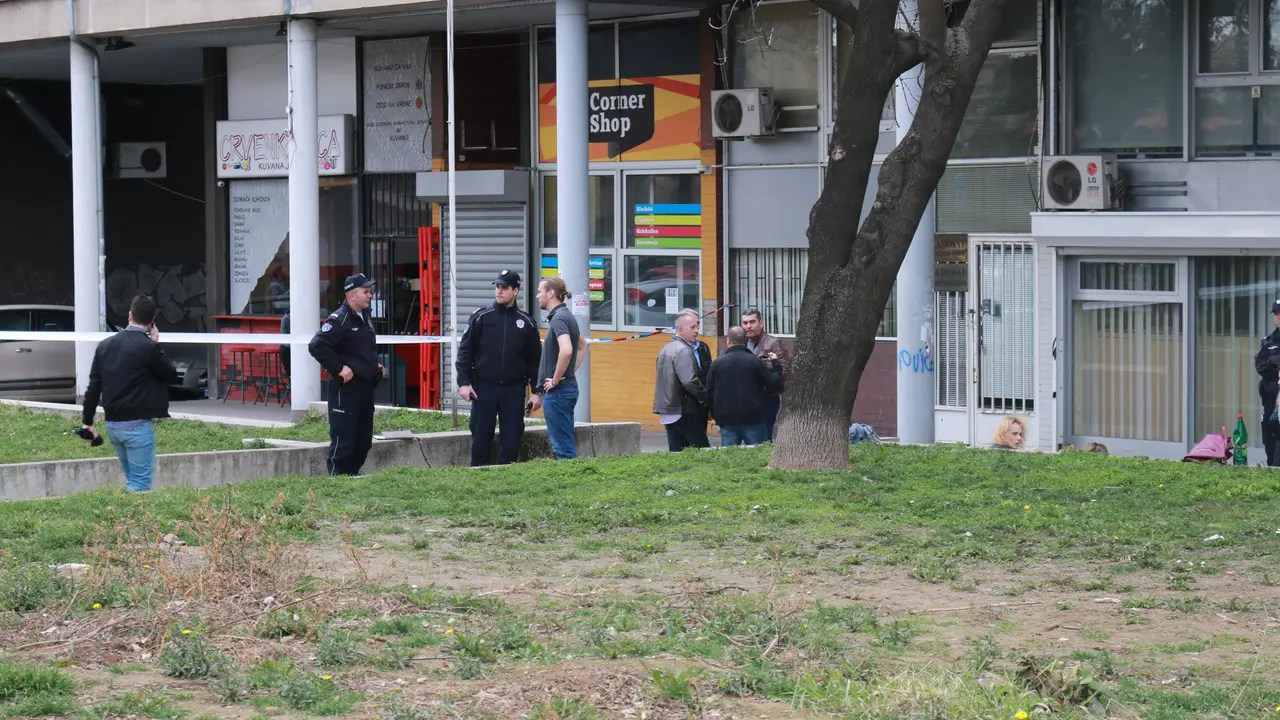 policija