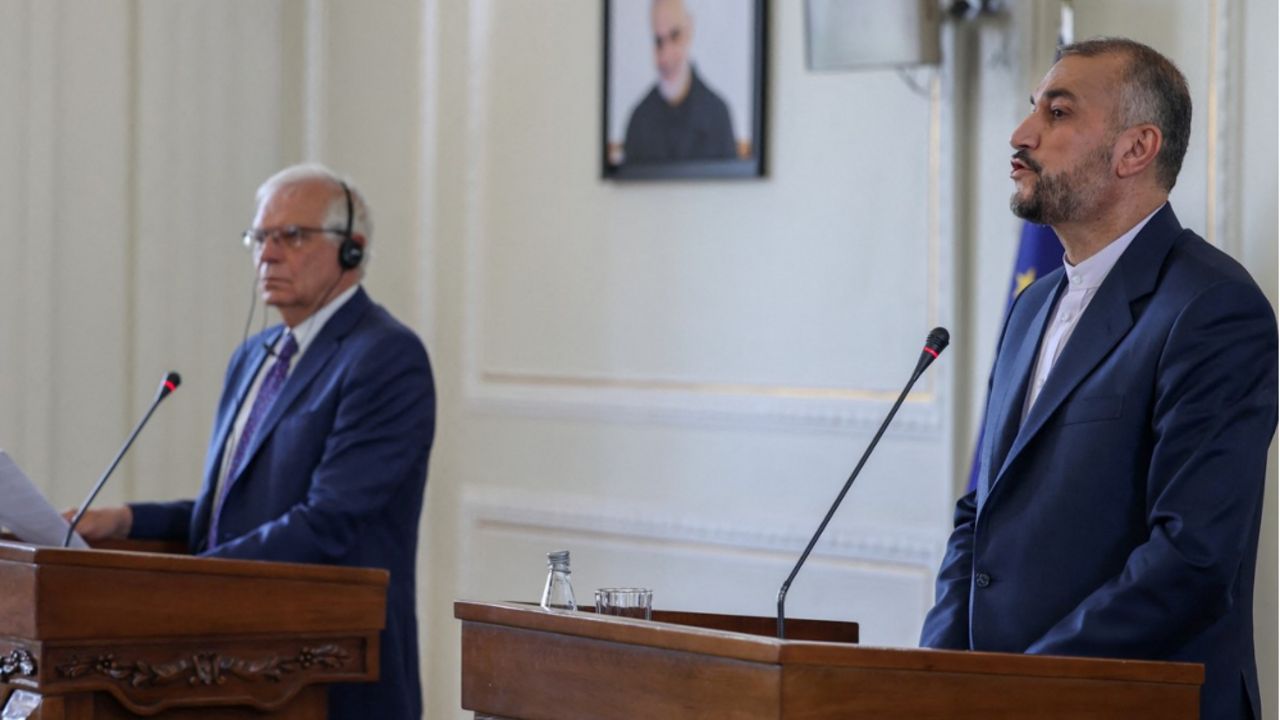 Žozep Borelj i Hosein Amir-Abdolahian