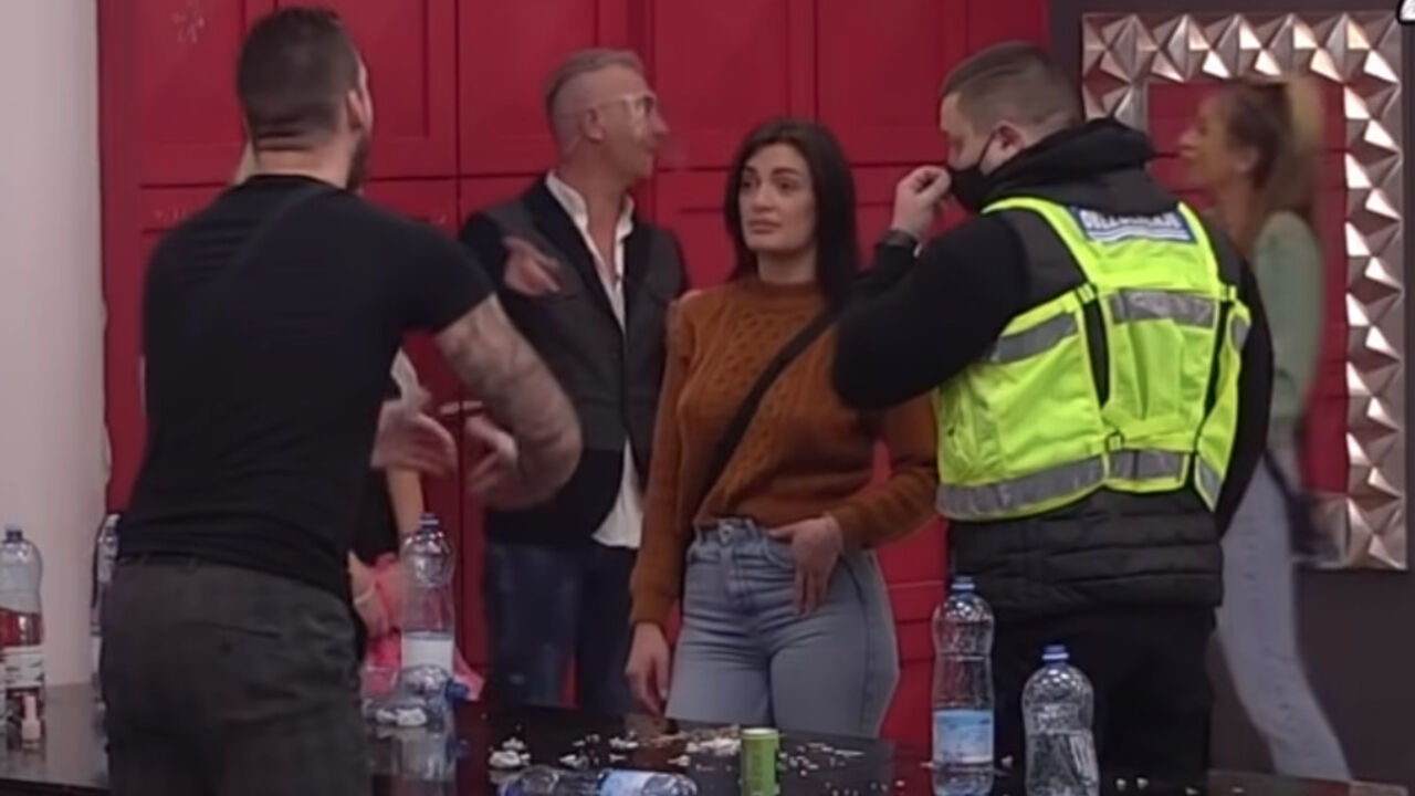 Viki Mitrović, Marko Osmankčić