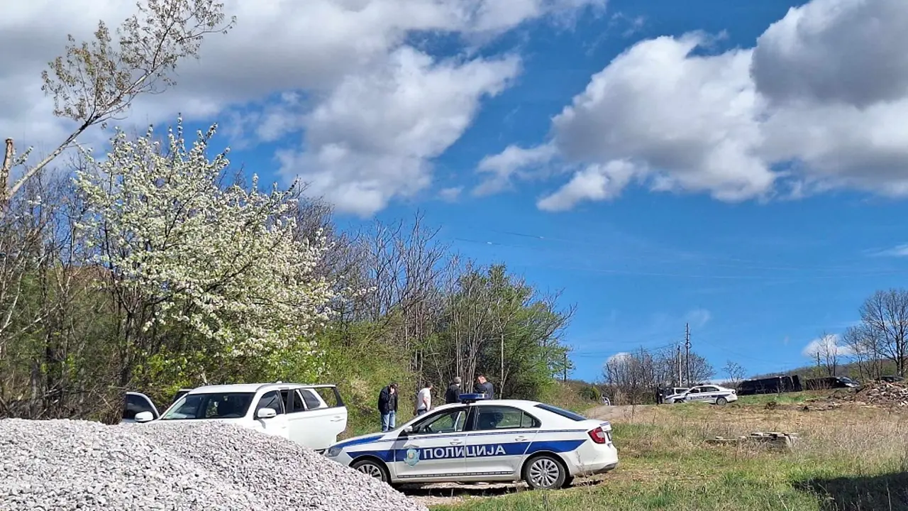 policija