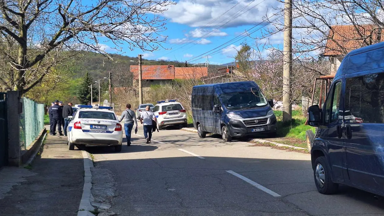 Policija
