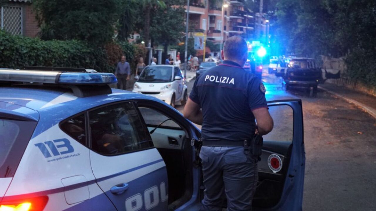 Policija