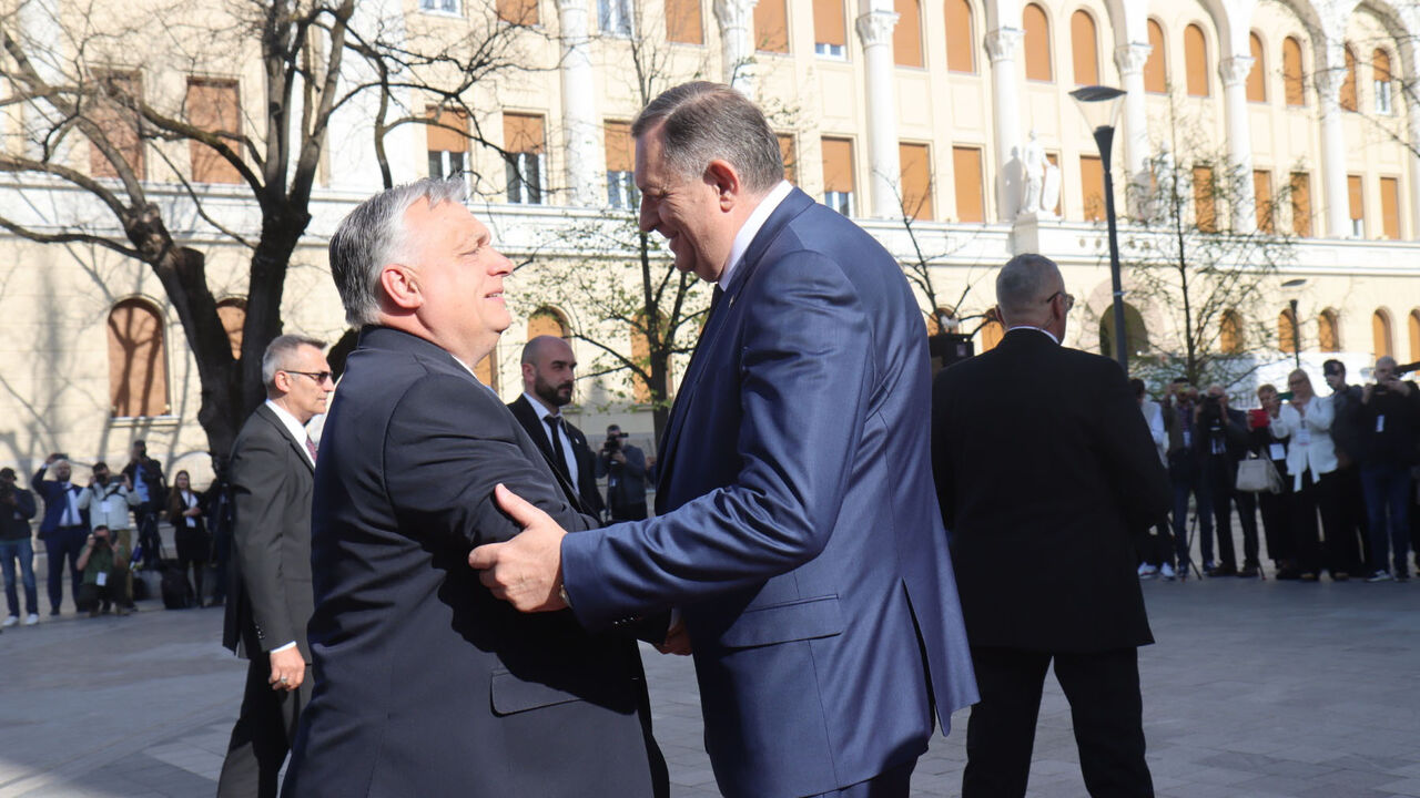 Orban i Dodik