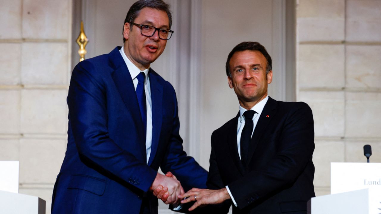 Vučić i Makron