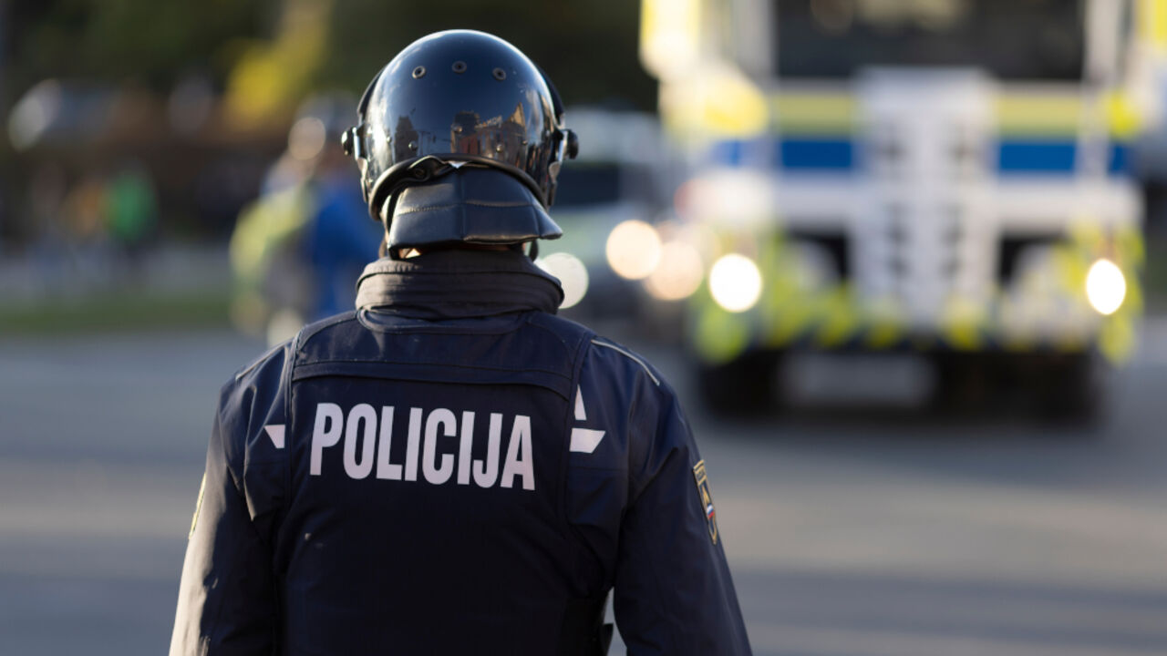 Policija