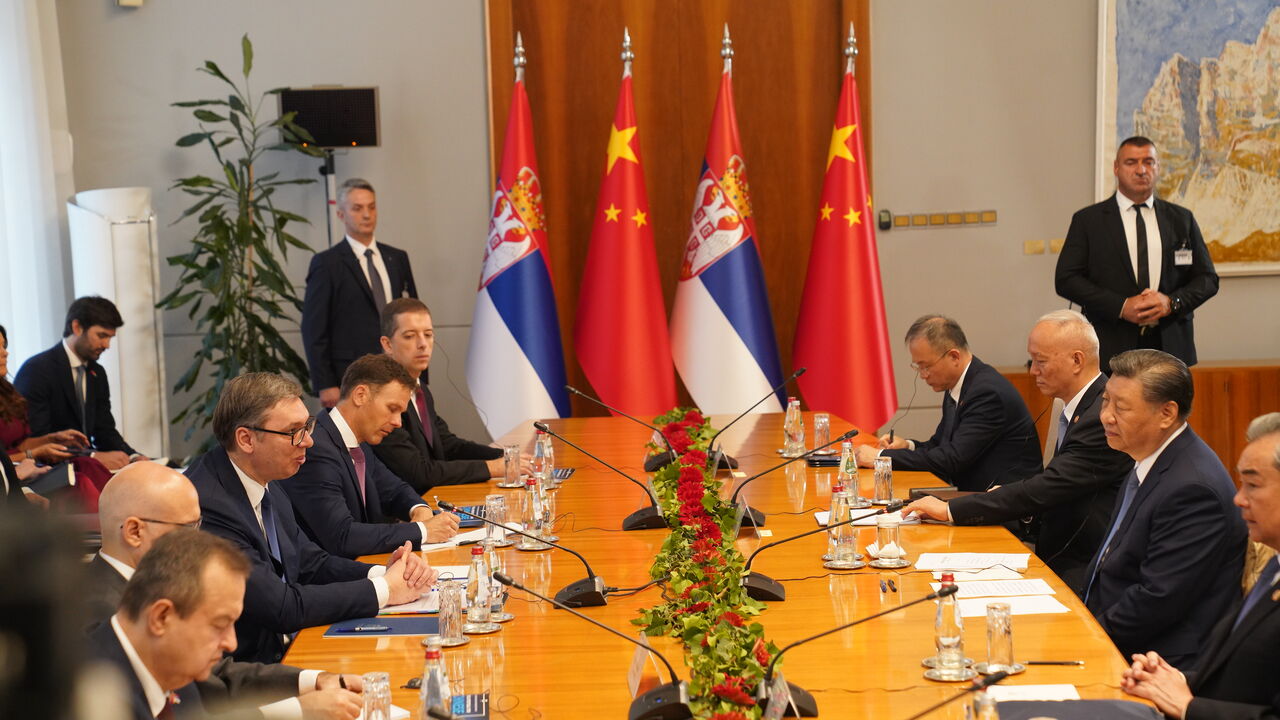 Si i Vučić započeli tet-a-tet razgovore