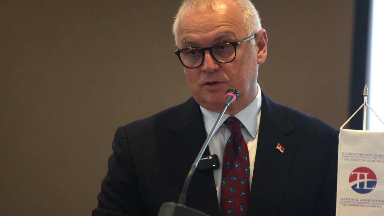 Goran Vesić