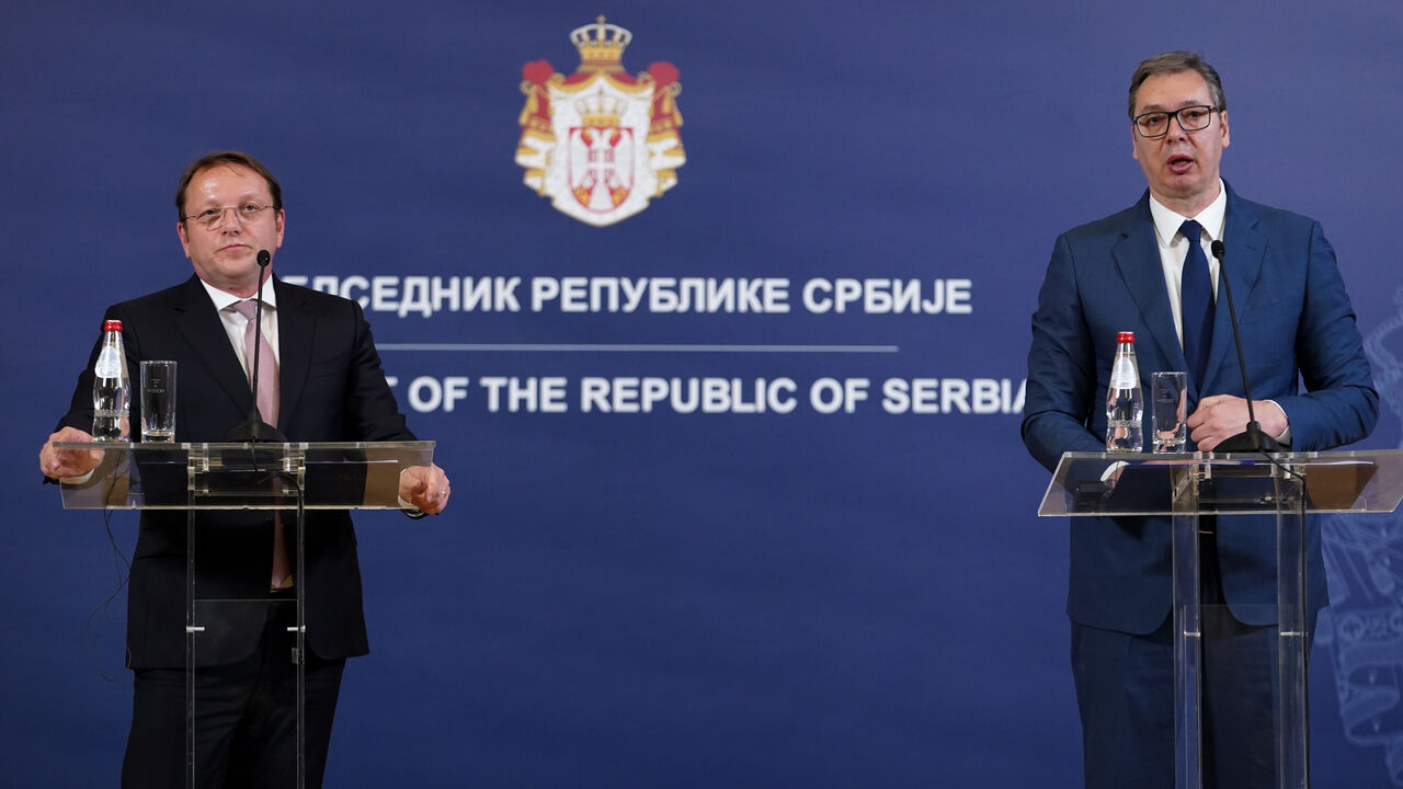 Vučić i Varheji