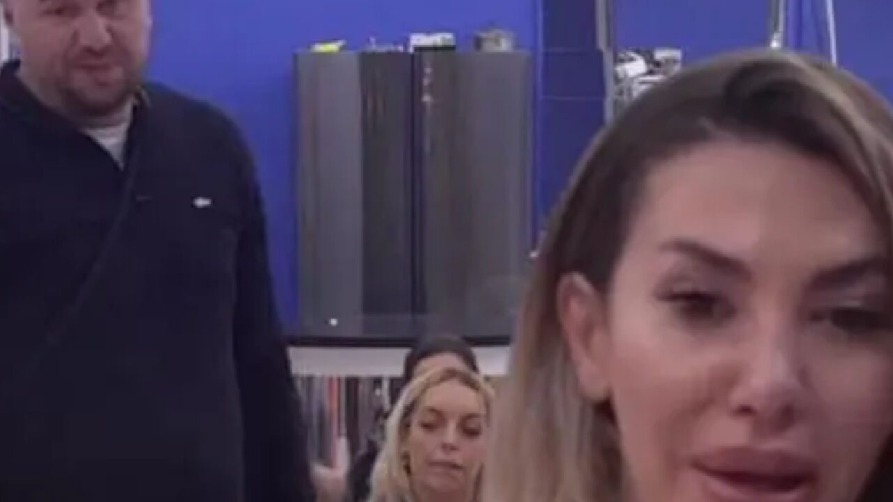 Marko Janjušević Janjuš, Aneli Ahmić