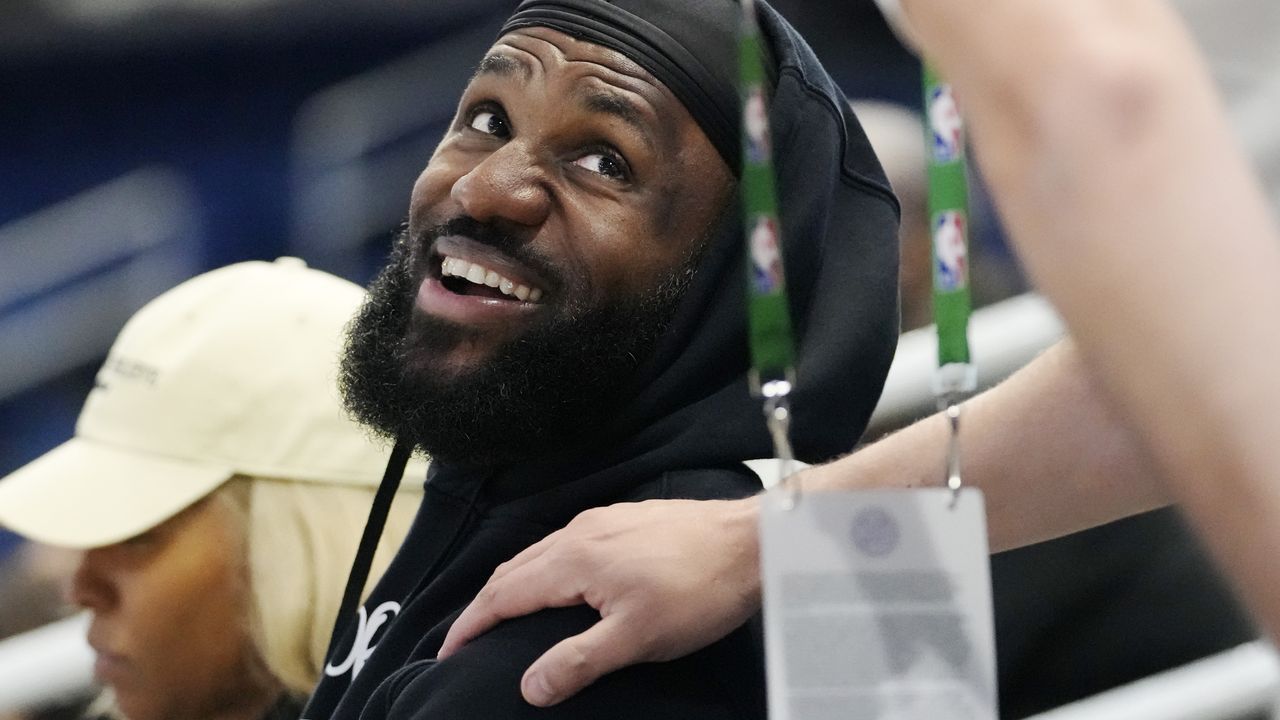 Lebron Džejms