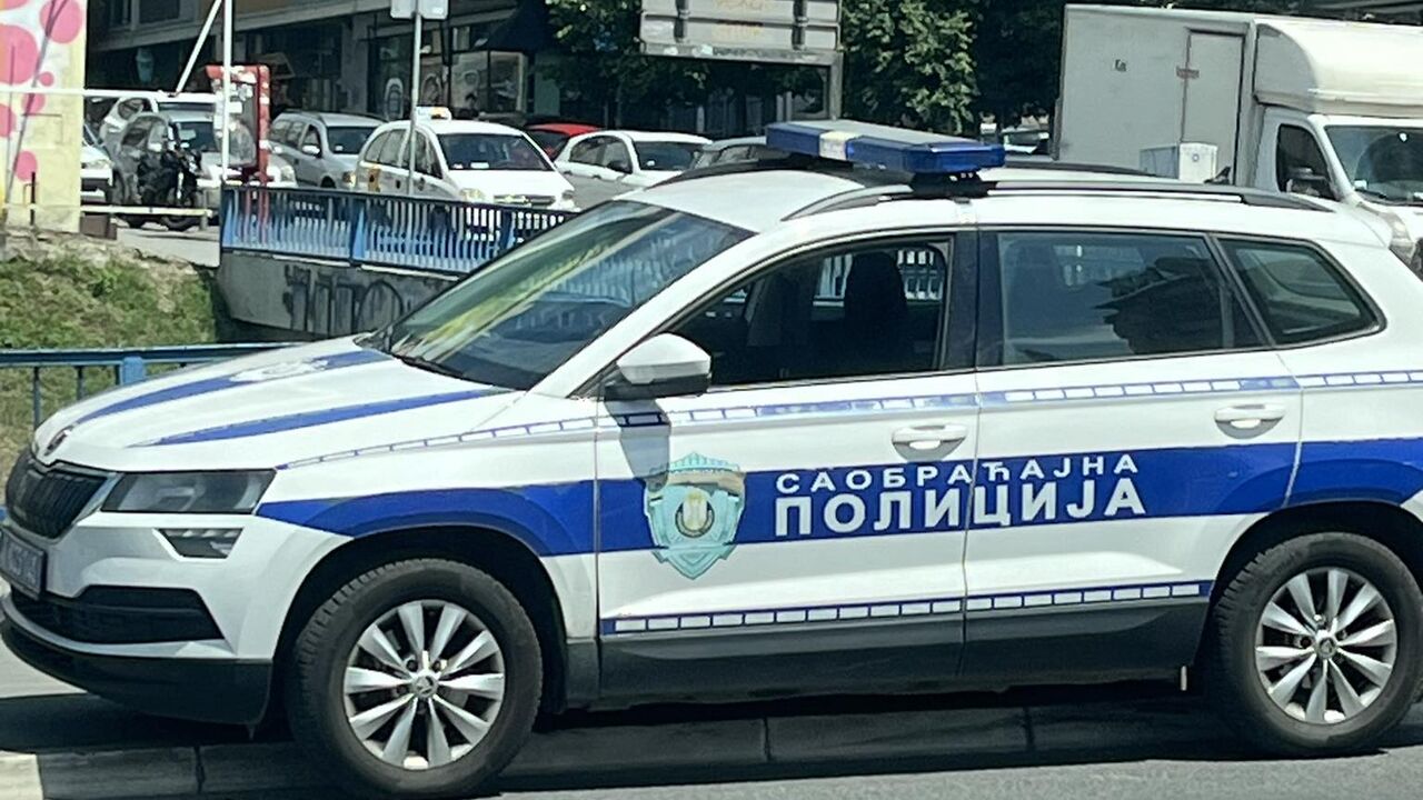Policija na Brankovom mostu