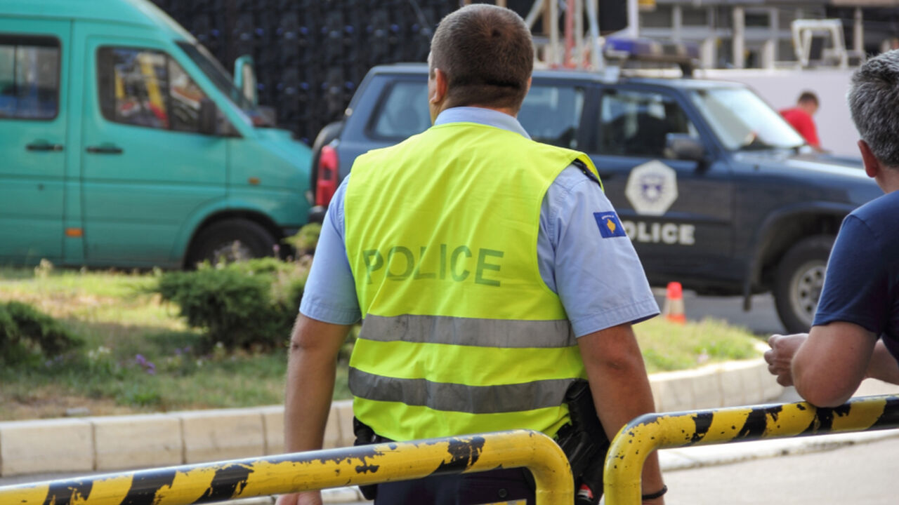 Policija