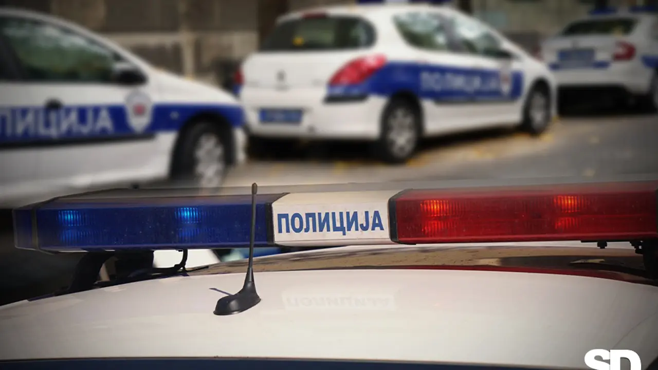 policija