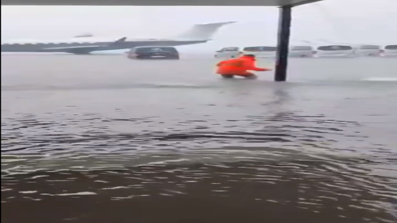 Poplave na aerodromu 