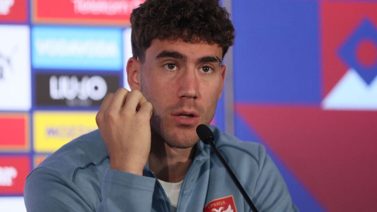 Dušan Vlahović