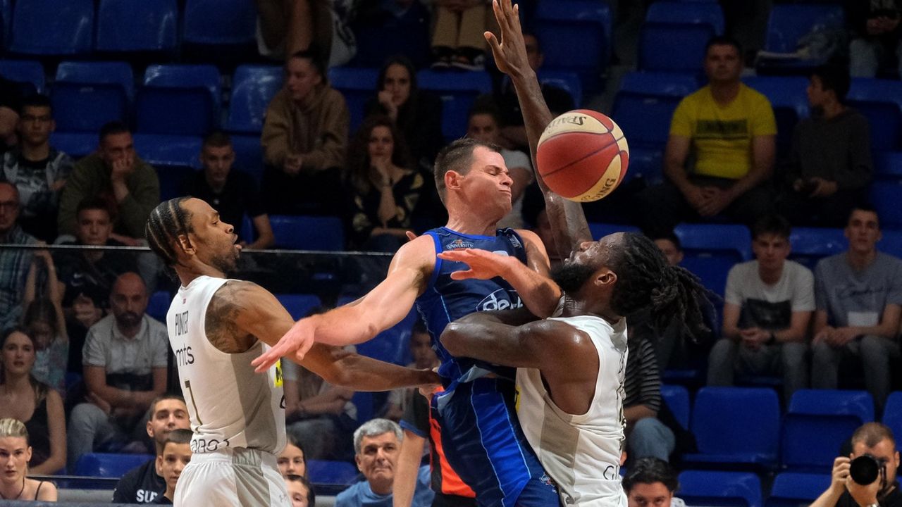 Kevin Panter, Flečer Megi i Matijas Lesor