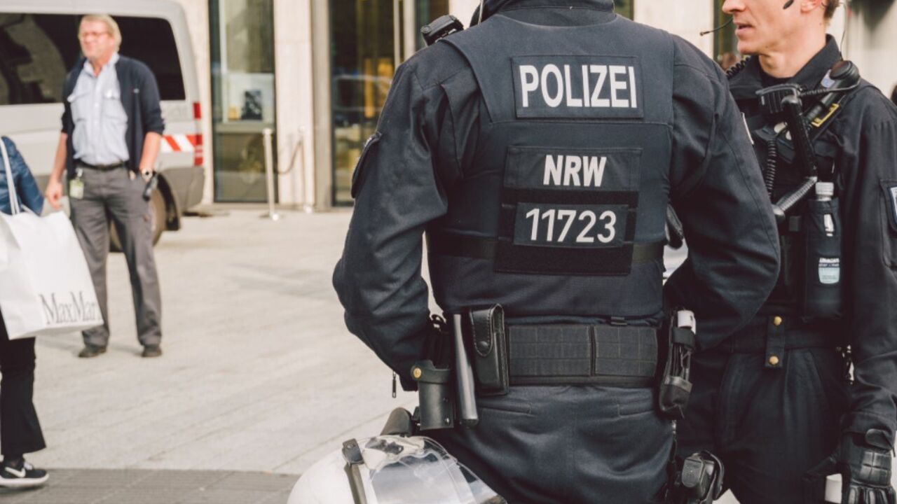 Policija