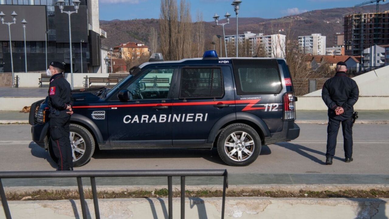 Priština, policija