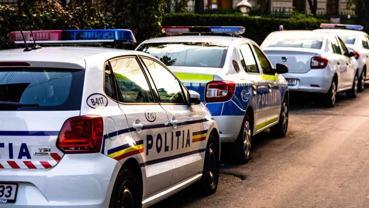 Policija