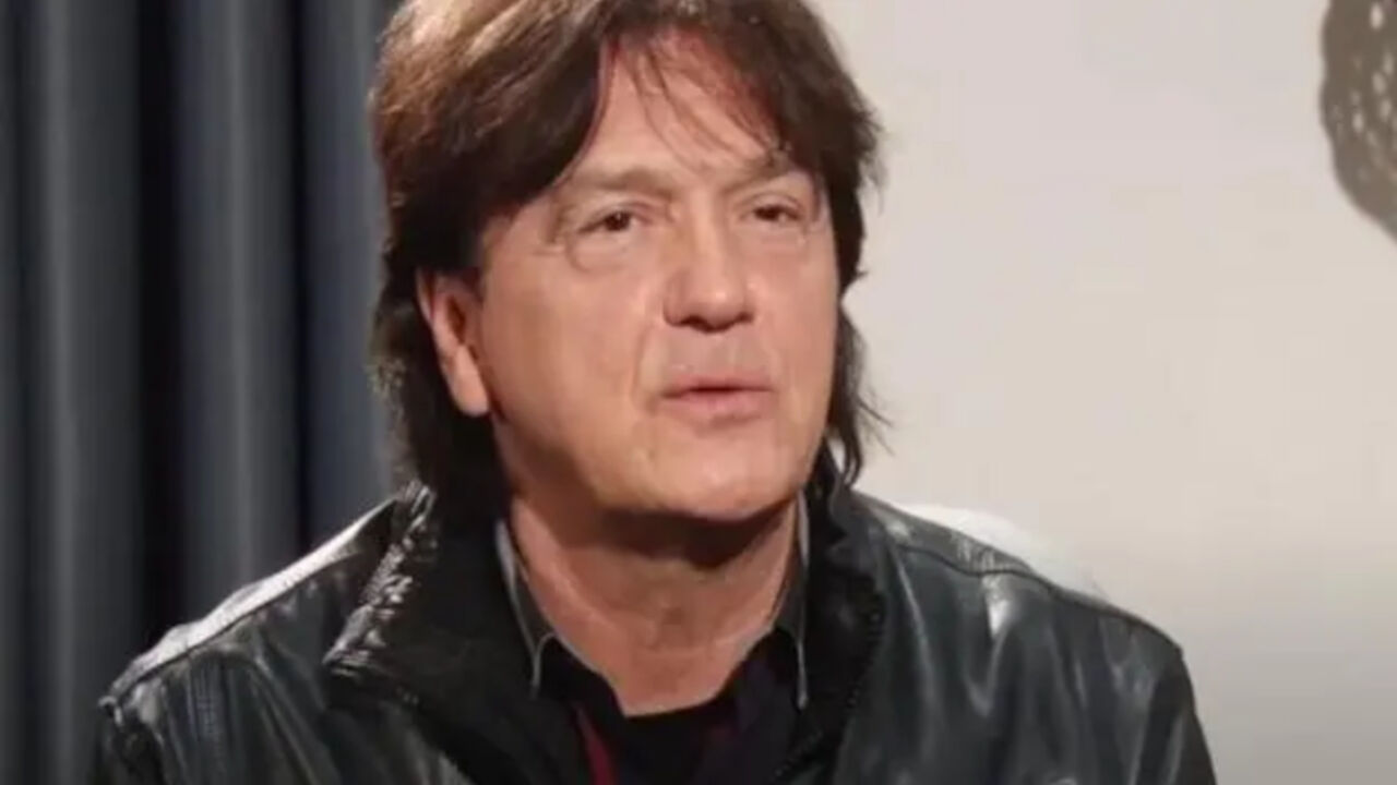 Zdravko Čolić