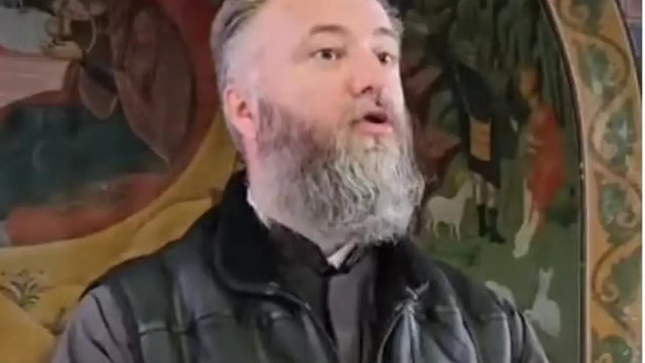 otac Predrag Popović