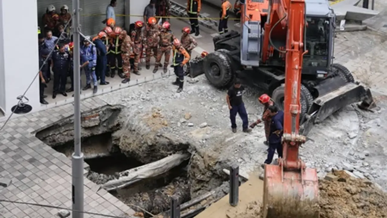 ženu progutala rupa duboka osam metara