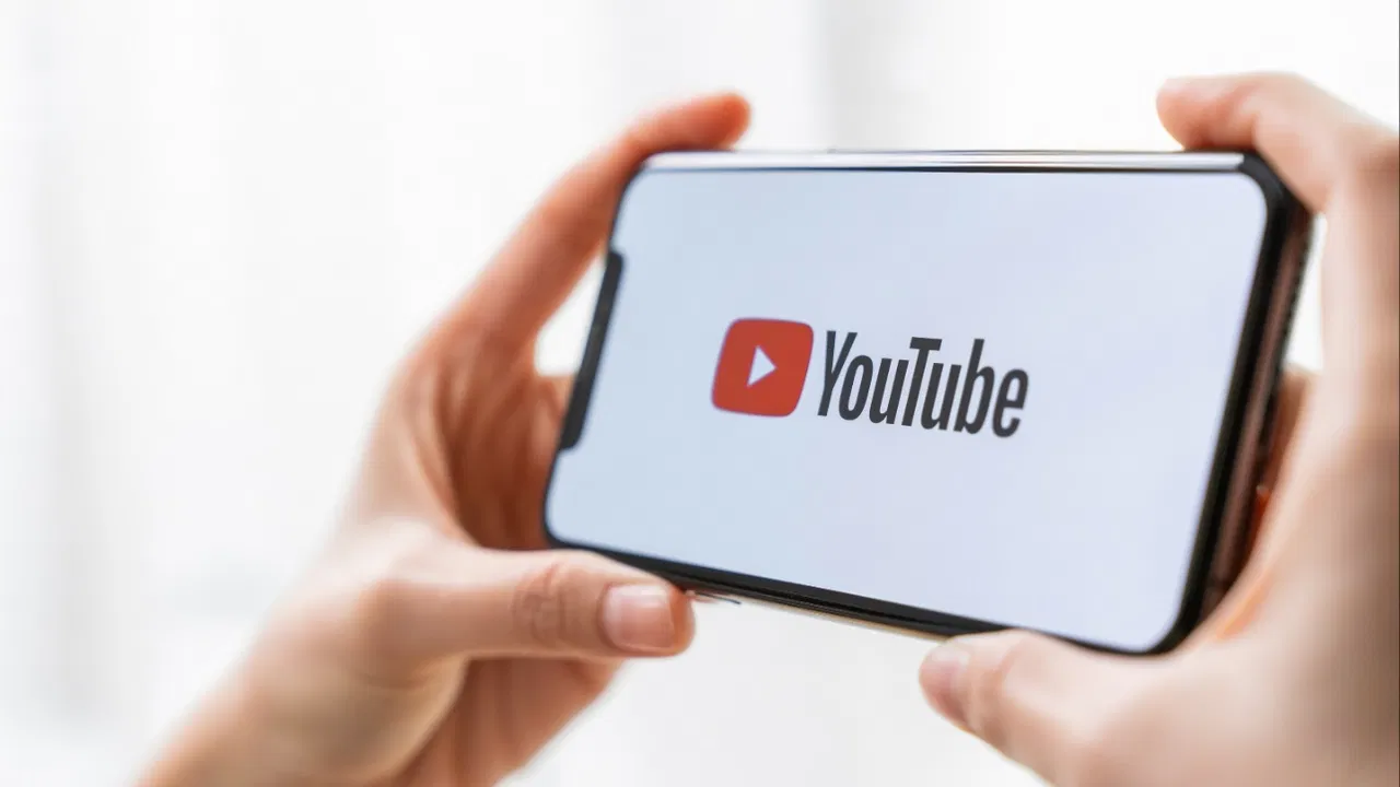 YouTube 