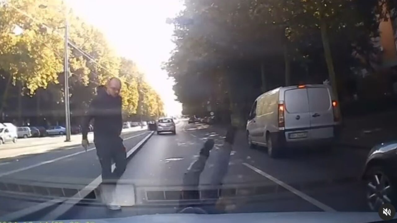 Brutalno prebijanje starijeg sugrađanina