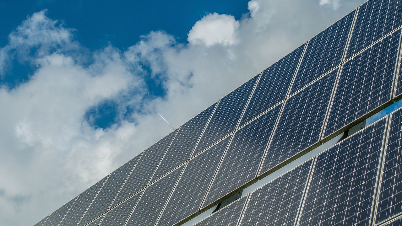 Solarni paneli