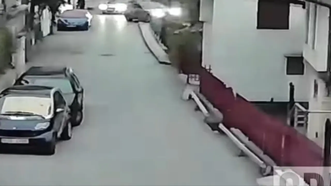 BMW sleteo u dvorište