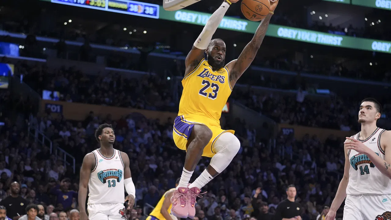 Lebron Džejms