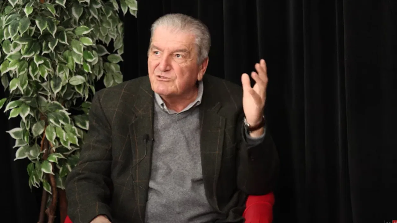 Prof. dr Miloš Kovačević