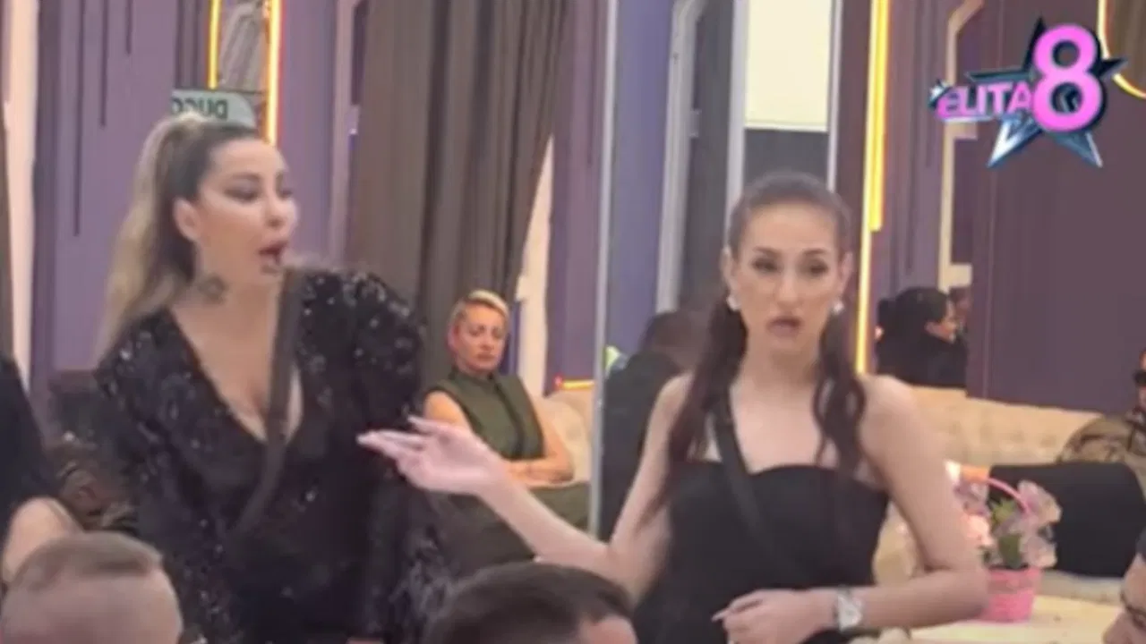 Aneli Ahmić, Stefani Grujić