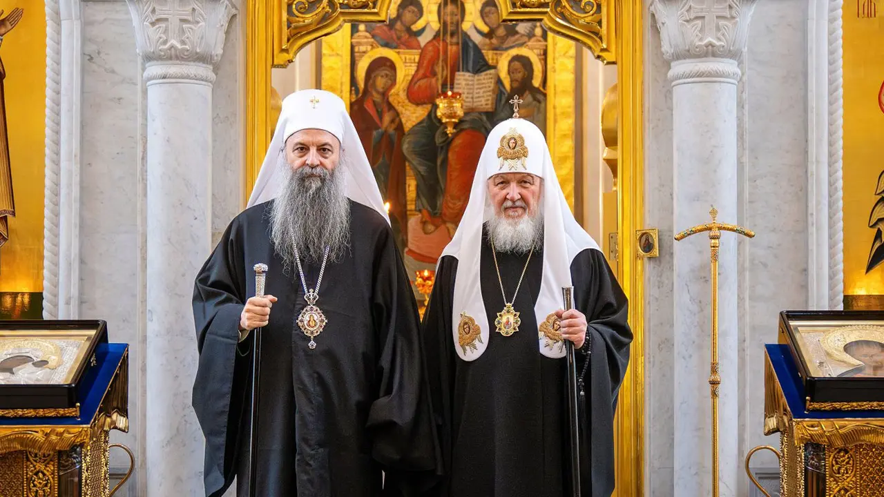 Patrijarh Porfirije i patrijarh Kiril