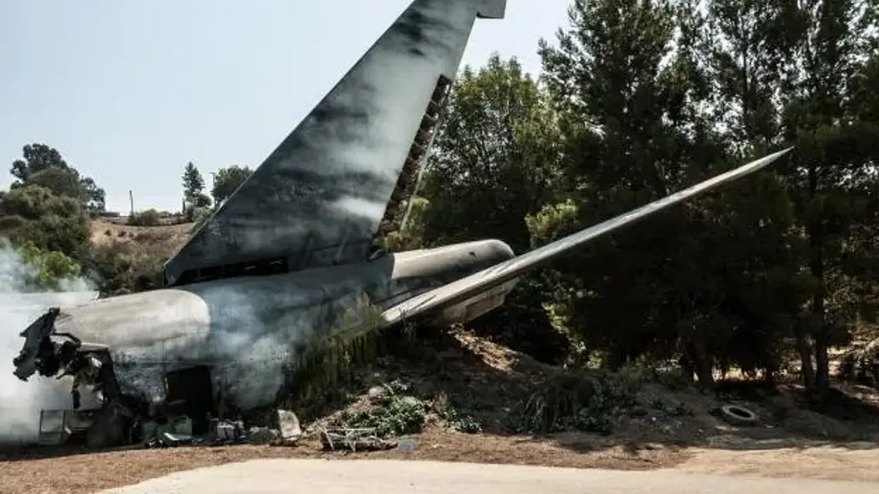 Srušen avion