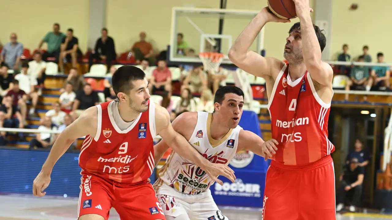 Luka Mitrović i Miloš Teodosić