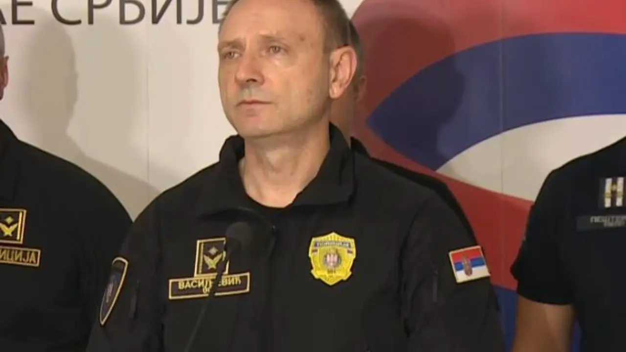 Obraćanje direktora Policije