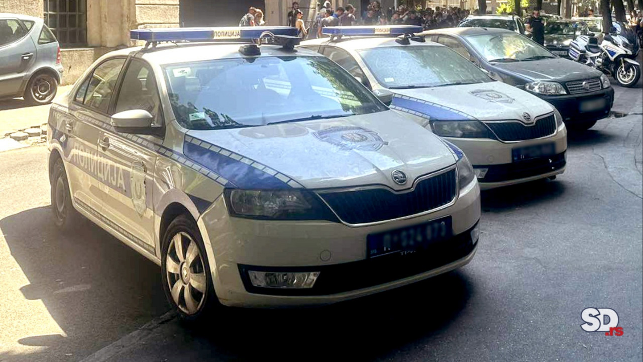 Policija