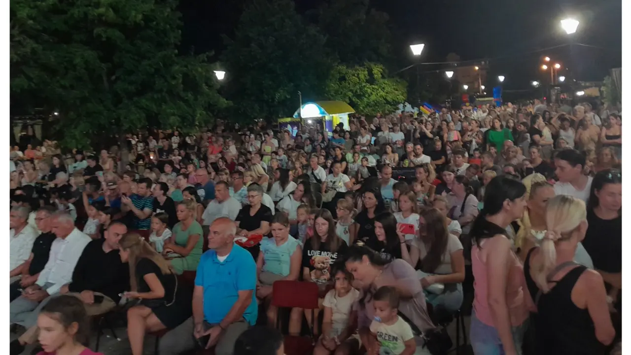 Publika Međunarodnih susreta u Obrenovcu