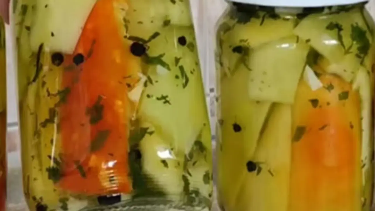 Kisele paprike u tegli bez kuvanja