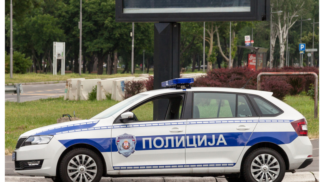 Policija
