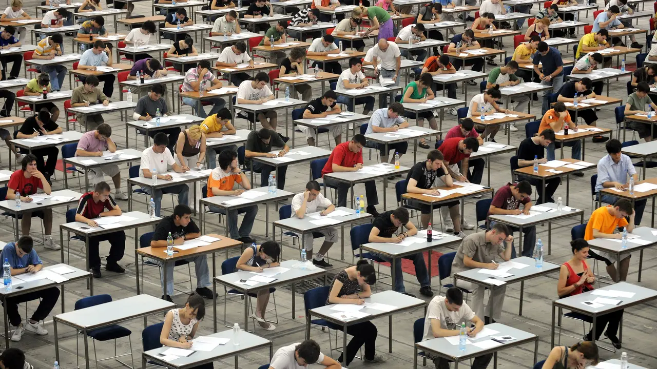 Studenti