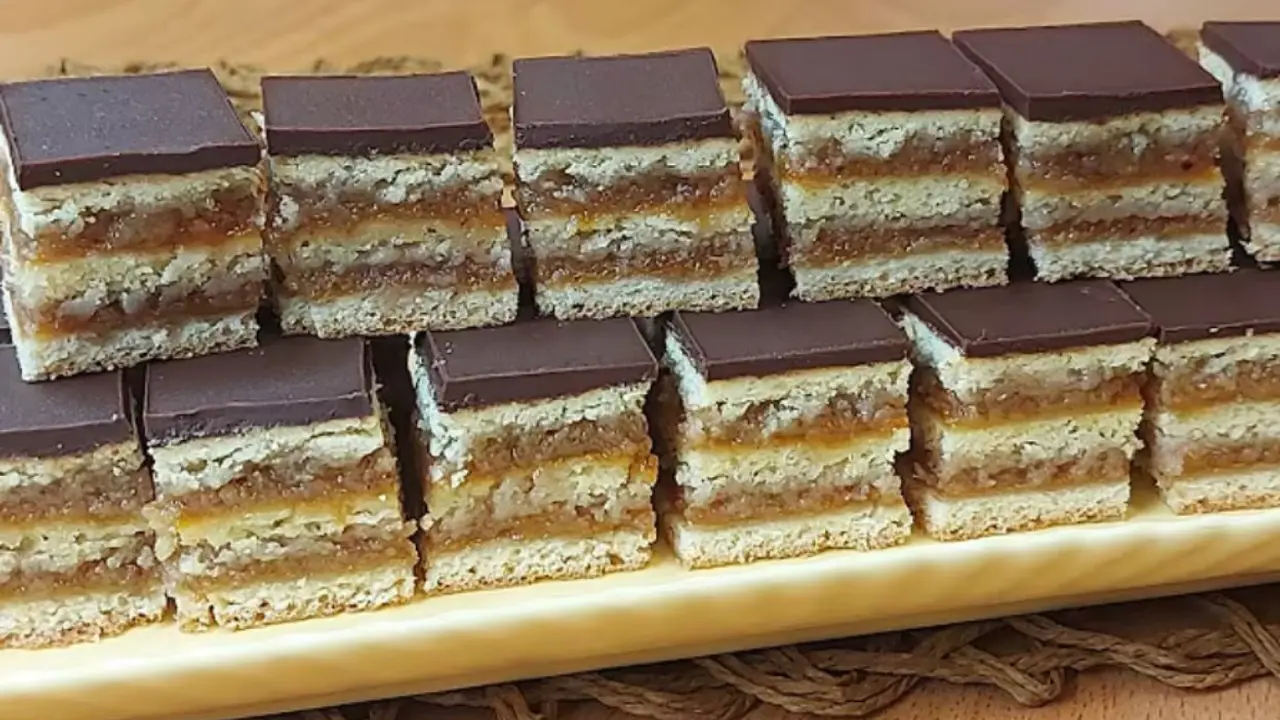 Starinski recept za žerbo kocke sa orasima, džemom i čokoladom