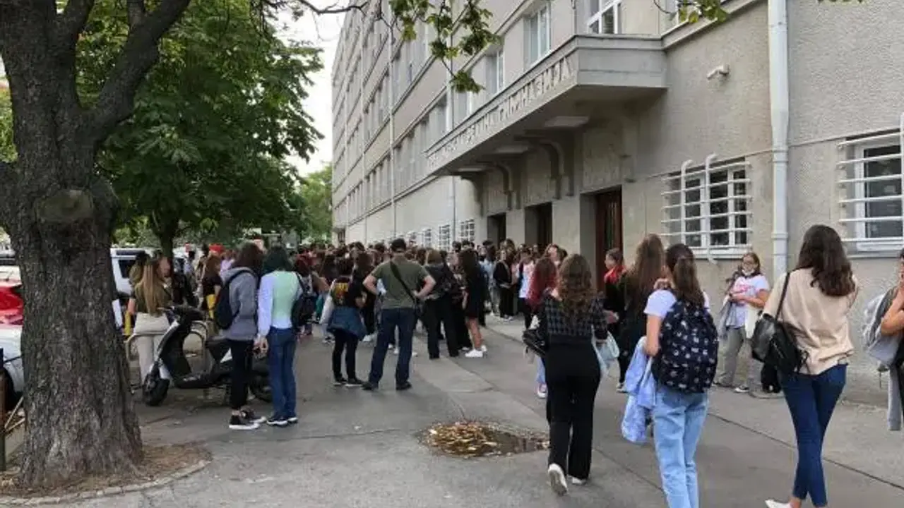 Peta beogradska gimnazija
