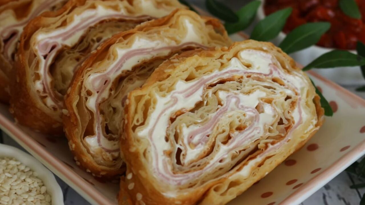Rolat pita sa šunkom i sirom