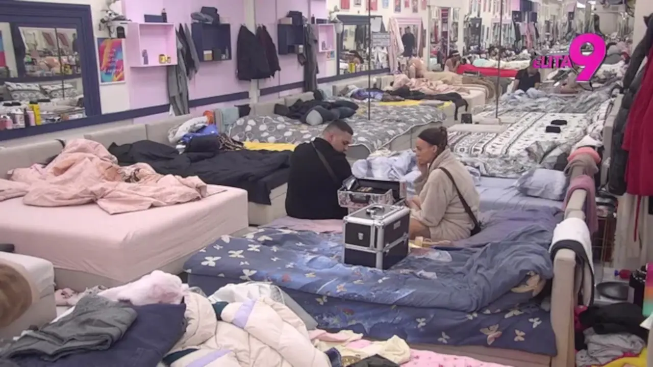 Nenad Macanović Bebica, Teodora Delić