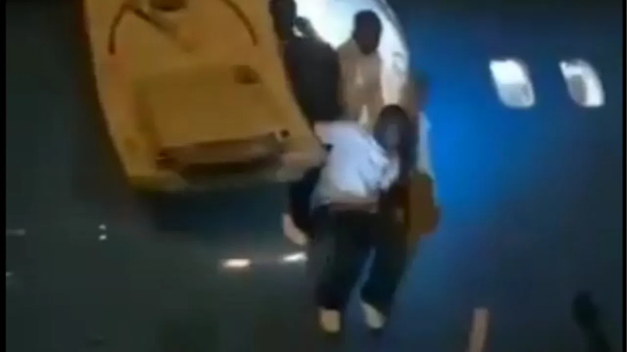 Iskakanje iz aviona
