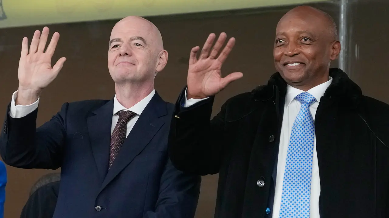 Prvi čovek FIFA Đani Infantino i predsednik CAF Partis Motsepe