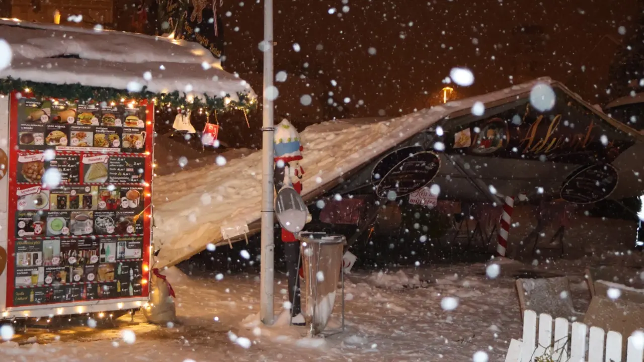 urušila se tenda u Zagrebu